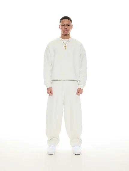 Sweats Collective Cozy Sweater Chalk (5)